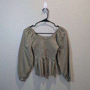 Old Navy olive green v-neck blouse - Size XS